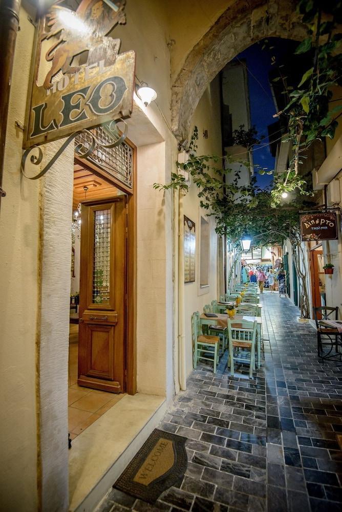 Leo Hotel Rethimnon Buitenkant foto